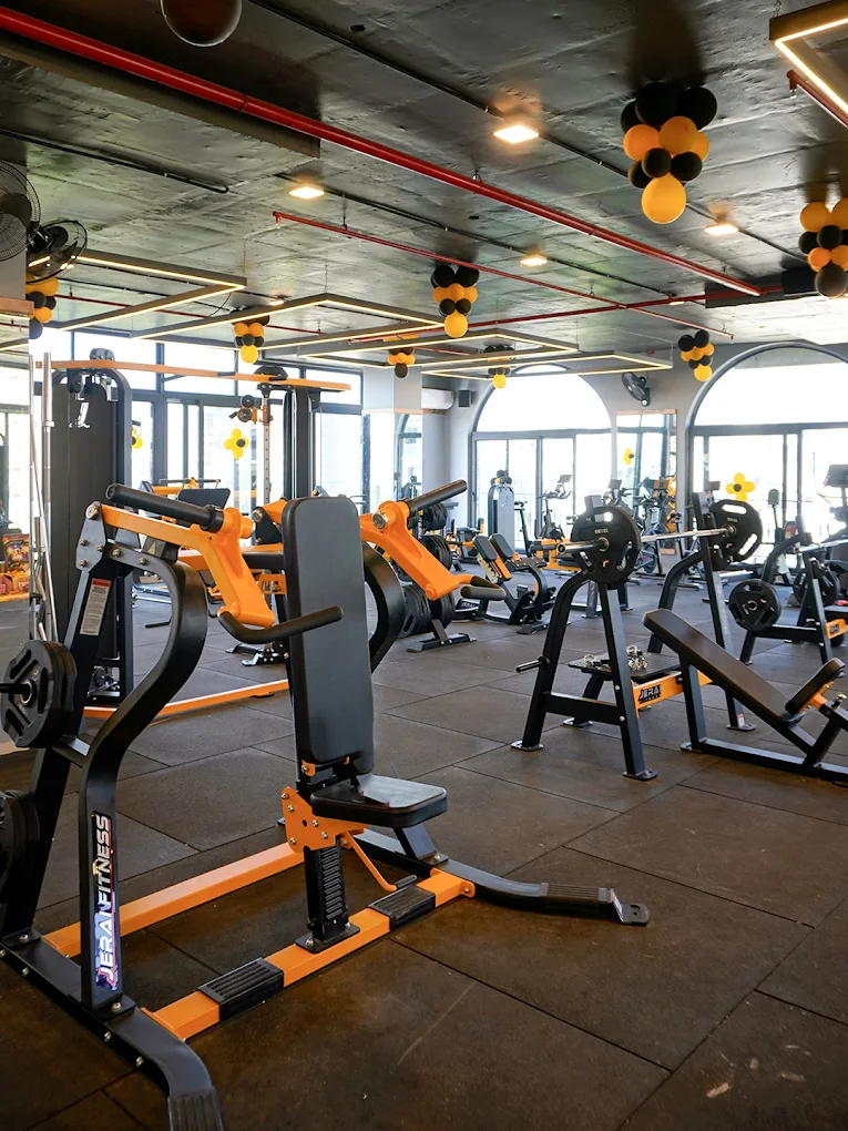 Rhino Fitness members